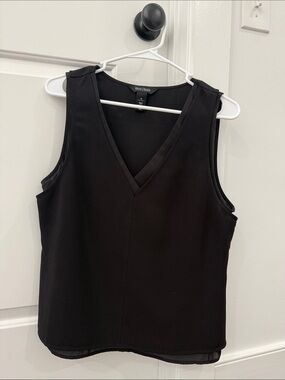 White House Black Market Black V-Neck Sleeveless Top